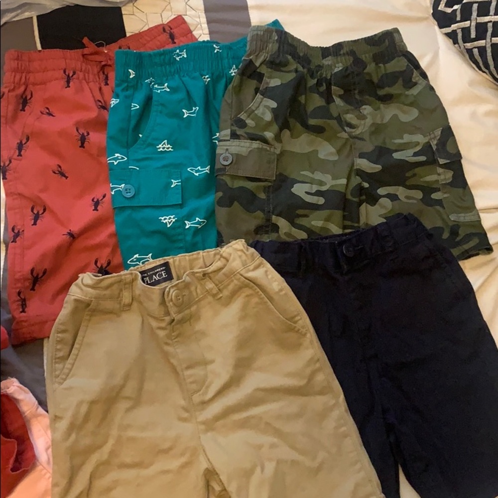 5 pairs boys shorts size 4T